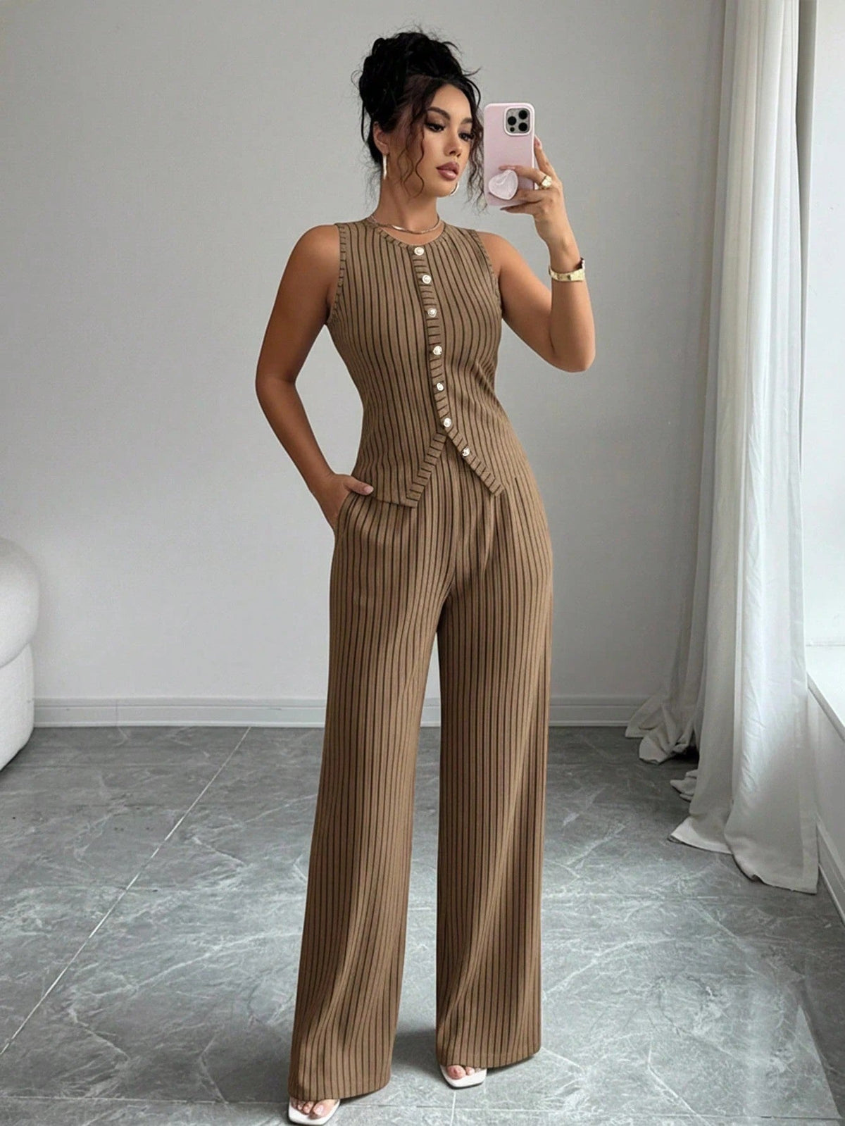 WezzaFamme Women Retro Striped Vest and Wide-Leg Pants Set