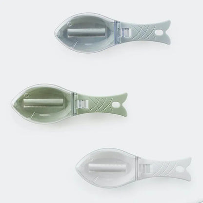 WezzaFamme Creative Fish Shaped Scale Scraper